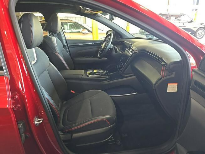 Hyundai Tucson 4x4 / Hybryda / bogata wersja wyposażenia