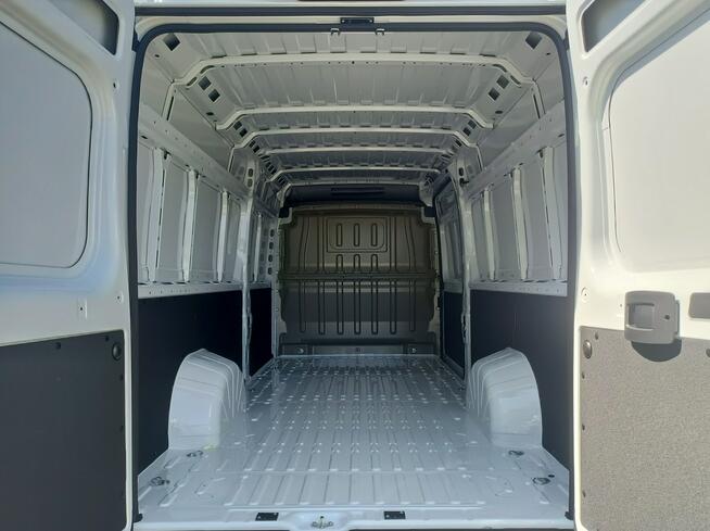 Opel Movano Furgon 140KM L4H2 -- 15m3 RP 2026 KAMERA,EKRAN