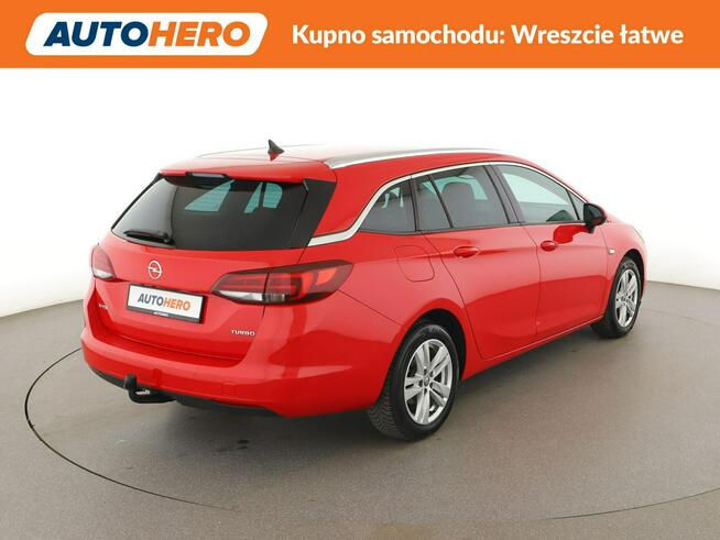 Opel Astra FULL LED, hak, duże radio, manual