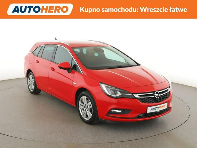 Opel Astra FULL LED, hak, duże radio, manual