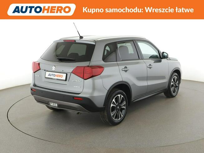 Suzuki Vitara automat 4x4 panorama navi kamera grzane fotele ACC