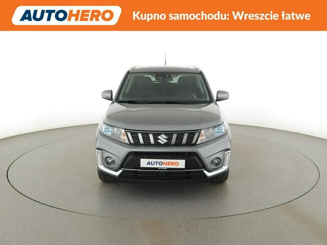 Suzuki Vitara automat 4x4 panorama navi kamera grzane fotele ACC