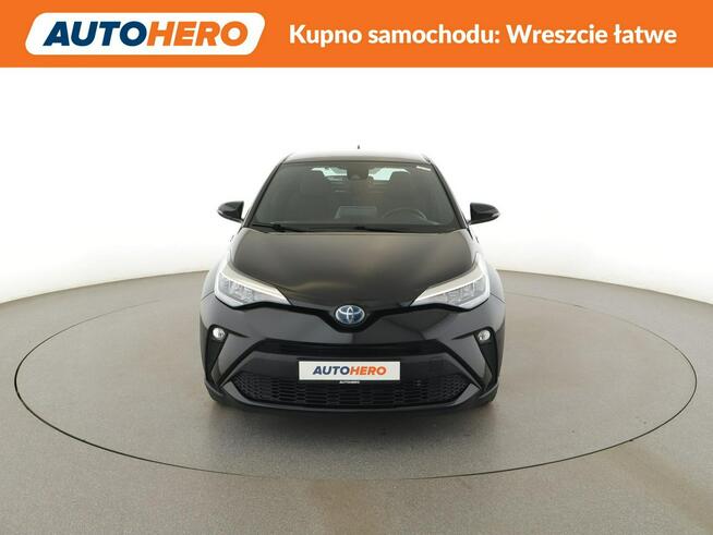 Toyota C-HR HEV automat LED klima auto kamera cofania tempomat ACC asystenci