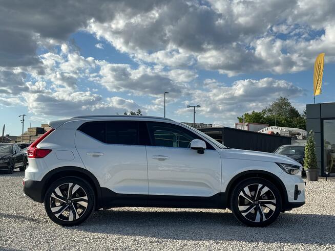 Volvo XC40, 2024