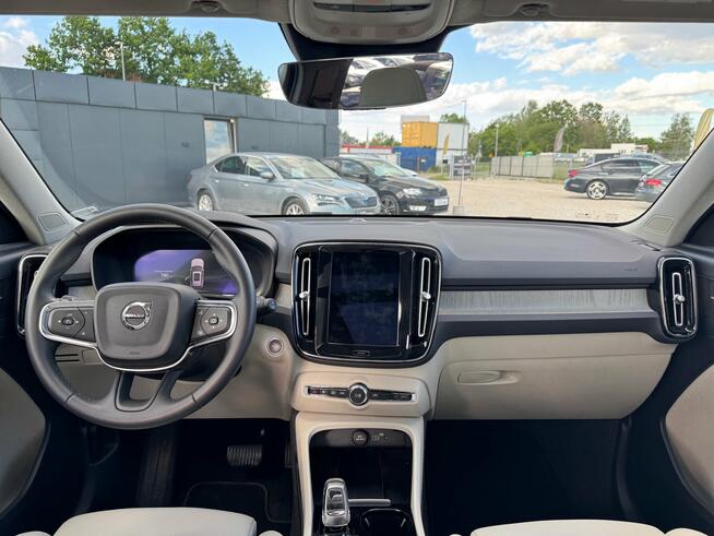 Volvo XC40, 2024