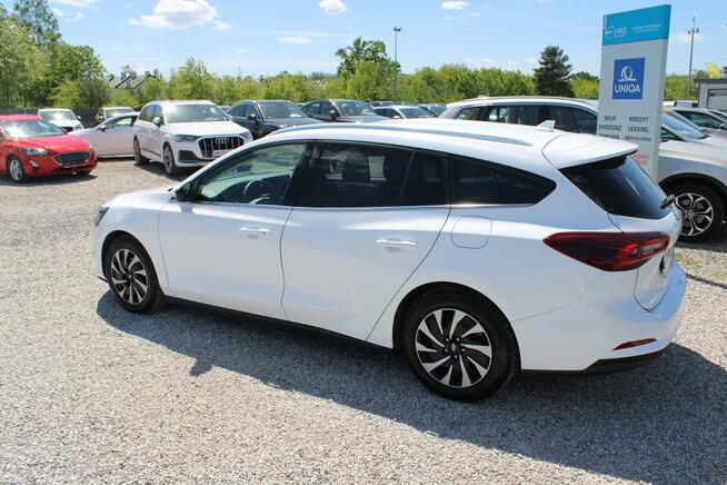 Ford Focus Titanium Gwarancja G.Kierownica Fotele kamera asystent