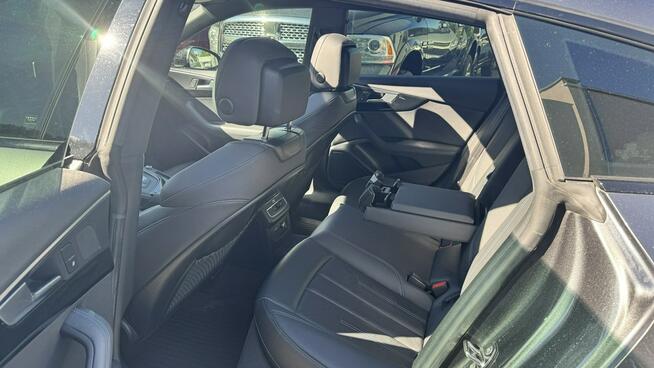 Audi A5 S Line 252KM Panorama Matrix Kamera Virtual El. klapa M Pole Pak.Black