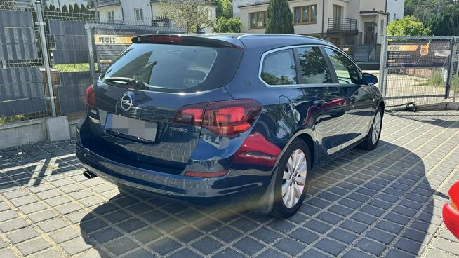 Opel Astra Cosmo 1.6Turbo 180KM Bixenon Navi PDC Fotele sport Navi Alu17 Salon PL