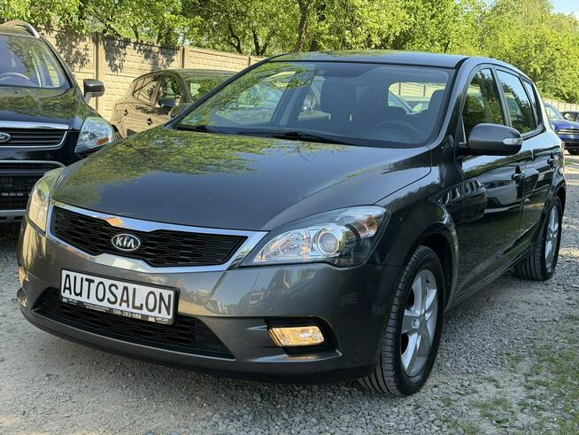Kia Cee'd 1.6i*125PS*Klimatronik*GrzaneFotele*CzujnikiParkowania*Alu*Felgi*Bezwy
