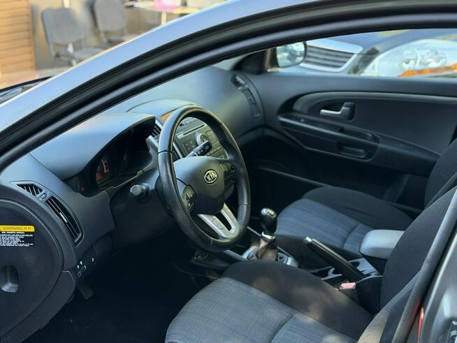 Kia Cee'd 1.6i*125PS*Klimatronik*GrzaneFotele*CzujnikiParkowania*Alu*Felgi*Bezwy