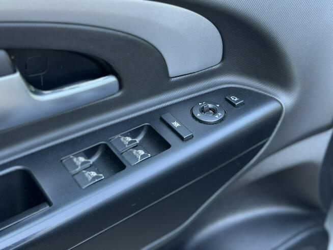 Kia Cee'd 1.6i*125PS*Klimatronik*GrzaneFotele*CzujnikiParkowania*Alu*Felgi*Bezwy
