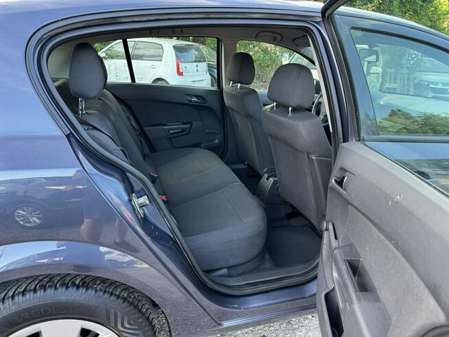 Opel Astra LIFTING-1.6-ECOTEC-116km-Bezwypadkowy-2-Właściciel-Klimatyzacja