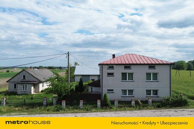 Przestronny dom 1809 m2 w zielonej okolicy