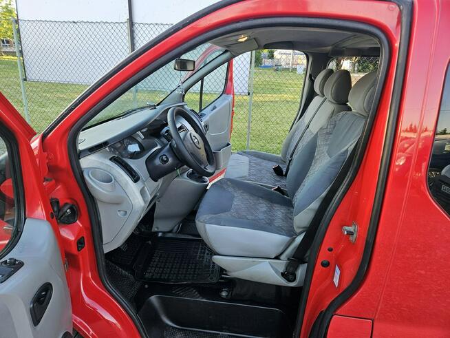 Opel Vivaro Opłacony Zdrowy Zadbany Serwisowany Po Dużym Serwisie 1 WŁ 9 Osobowy