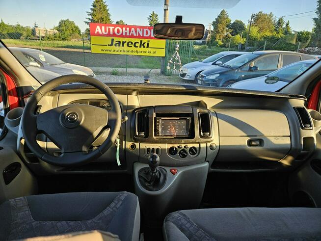 Opel Vivaro Opłacony Zdrowy Zadbany Serwisowany Po Dużym Serwisie 1 WŁ 9 Osobowy