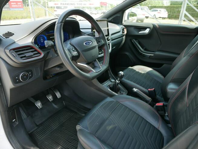 Ford Puma 1.0E-bst 155K mHEV Eu6 ST-Line X Panorama -Pak zima -Navi -Zobacz