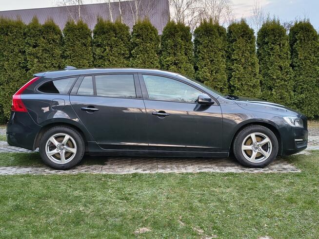VOLVO V60 D3 Drive-E 2.0 150 KM, 2017 r, 195100 km.