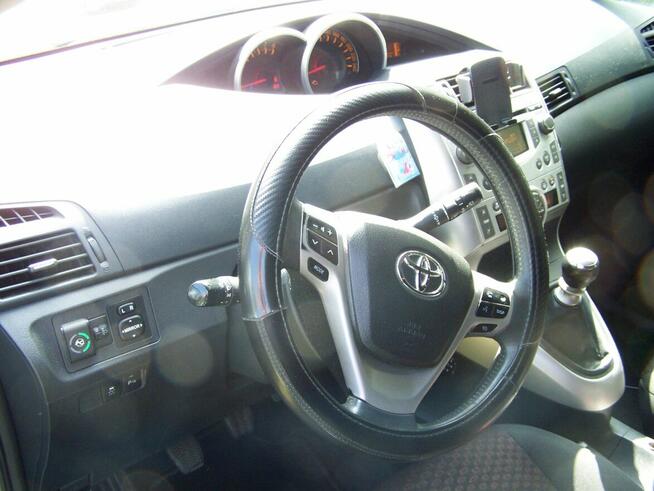 Toyota Verso 1.8 Premium EU5