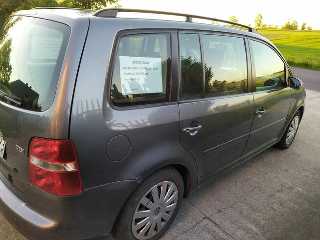 VW Touran 1.9 TDI 2004 rok