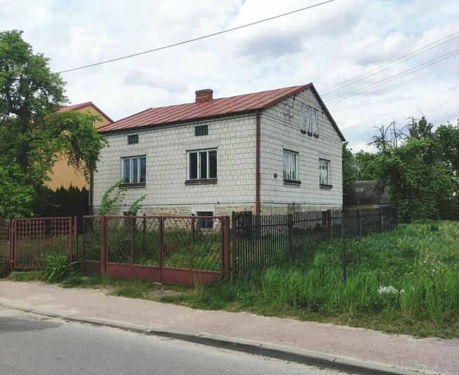 Dom w Gowarczowie z dużą działką