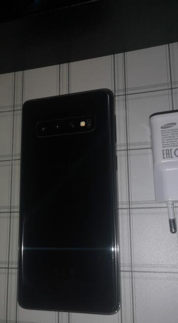 Samsung Galaxy s10. Super Stan.
