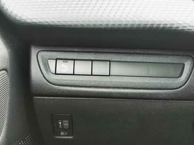 Style, Manual, Facelifting 1.2 Benzyna 82KM, Przebieg 42122k