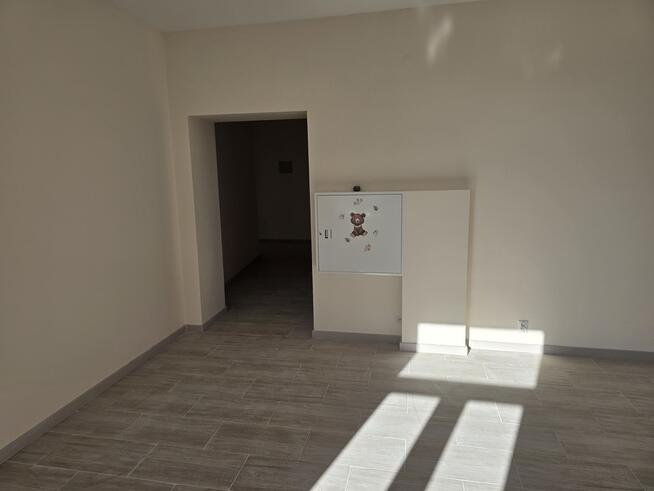Lokal usługowo-biurowy w ścisłym centrum Kielc