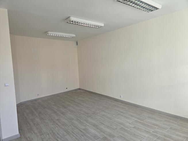 Lokal usługowo-biurowy w ścisłym centrum Kielc