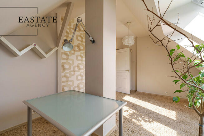 85m² na poddaszu | pracownia | biuro | przy metrze