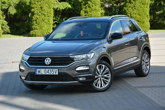 Volkswagen T-Roc Navi Radar ACC Front Assit Lane Assist Led Park Assist Hak ASO Alu18"