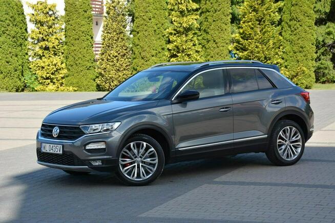 Volkswagen T-Roc Navi Radar ACC Front Assit Lane Assist Led Park Assist Hak ASO Alu18"