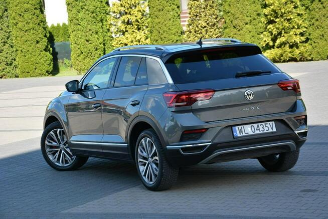 Volkswagen T-Roc Navi Radar ACC Front Assit Lane Assist Led Park Assist Hak ASO Alu18"