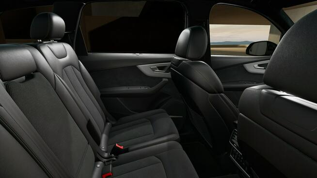 Audi Q7 7-os._OśSkrętna_S Line_Lasery_HeadUp_Hak_B&O_Panorama_Kamera360_Dociąg
