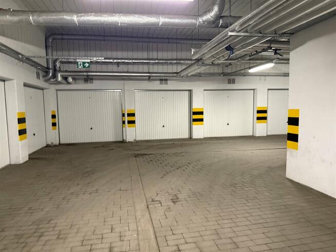 Garaż Lublin Czechów Północny, Operowa