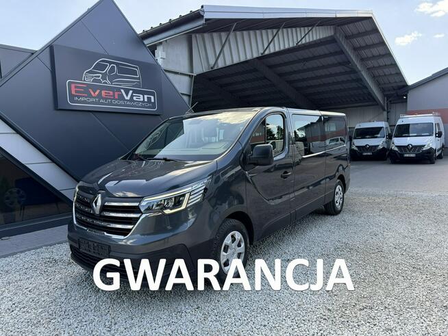 Renault Trafic long L2H1 brygadówka 9-osobowy 2,0 150KM pełna opcja 2023rok lift