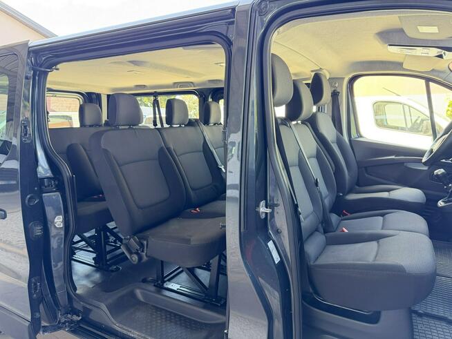 Renault Trafic long L2H1 brygadówka 9-osobowy 2,0 150KM pełna opcja 2023rok lift