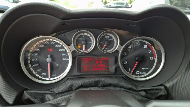 Alfa Romeo MiTo Junior 1.4 77km CZUJNIKI klima BEZWYPADEK serwis 2016