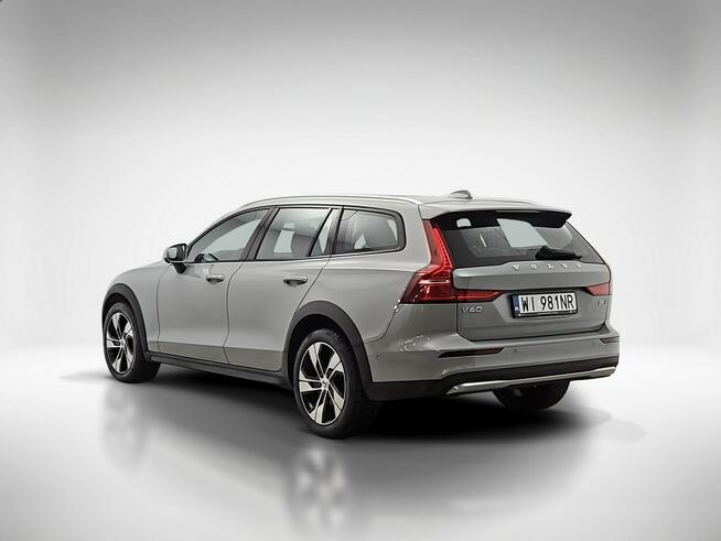 Volvo V60 Cross Country Ultimate B4 D AWD aut ! Z Polskiego Salonu ! Faktura Vat !