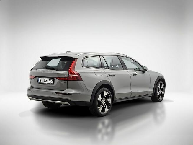 Volvo V60 Cross Country Ultimate B4 D AWD aut ! Z Polskiego Salonu ! Faktura Vat !