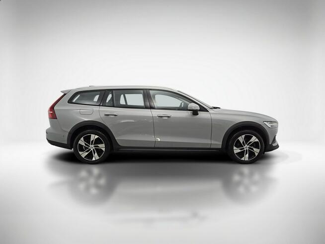 Volvo V60 Cross Country Ultimate B4 D AWD aut ! Z Polskiego Salonu ! Faktura Vat !