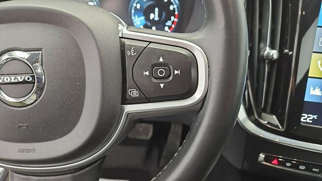Volvo V60 B3 B Momentum Pro aut ! Z Polskiego Salonu ! Faktura Vat !