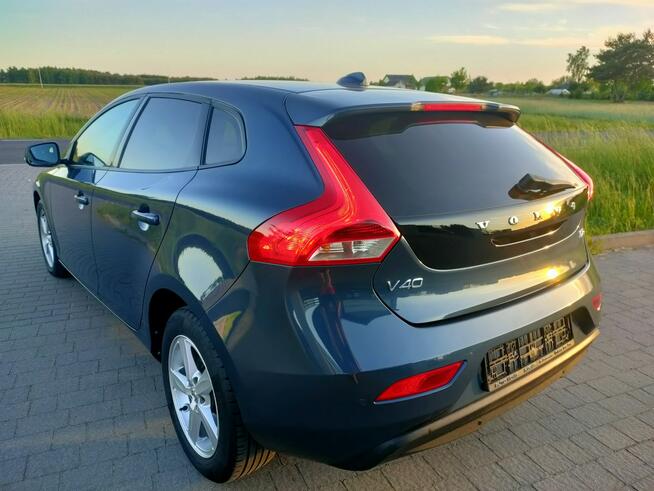 Volvo V40 2.0 D2 Momentum Automat Klimatyzacja PDC Nawigacja