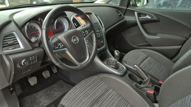Astra 1.4 Turbo 120 km skóra NAVI pdc BEZWYPADEK klima SERWIS 2015
