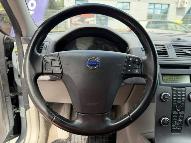 Volvo V50 Klimatyzacja, Czujniki cofania, Zadbany, Zestaw głośnomówiący