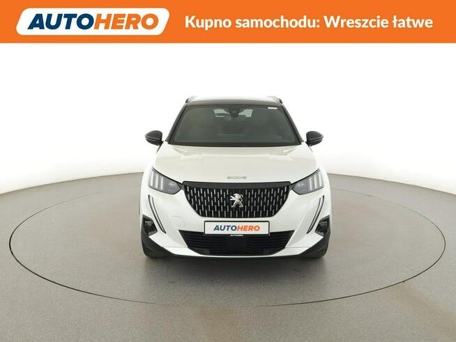 Peugeot 2008 full LED półskóra virtual cocpit navi klima auto kamera i czujniki par