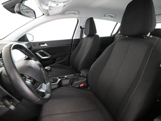 Peugeot 308 klima auto tempomat ACC kamera i czujniki parkowania
