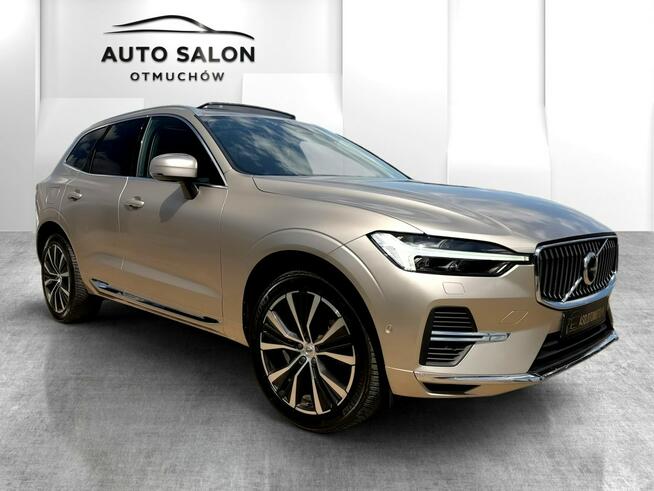 Volvo XC 60 RECHARGE panorama 4x4 kamery 360 acc blis head up skora hak MAX OPCJA