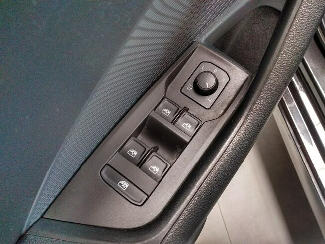 Škoda Octavia 1.5 TSI 150km ambition led czujniki smartlink fv23%