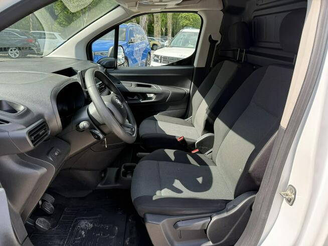 Toyota Proace City 1.5 D-4D Long 2,4t Acitve 130KM, Salon PL, Serwis, Iwł, FV23%