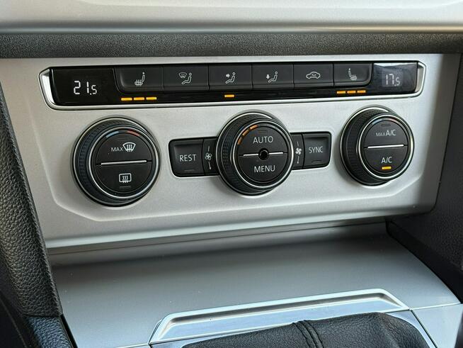 Volkswagen Passat 2.0TDI 150KM/Navi/ACC/PDC/Pod.Fotele/Serwis/Alufelgi/Serwis/Alu